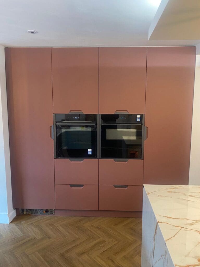 SHOWROOM BA Segreto in Supermatt Rusty Red