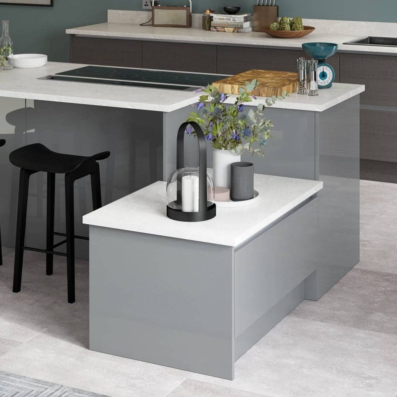 Zola Gloss Dust Grey and Tavola Carbon_Cameo 1_RGB